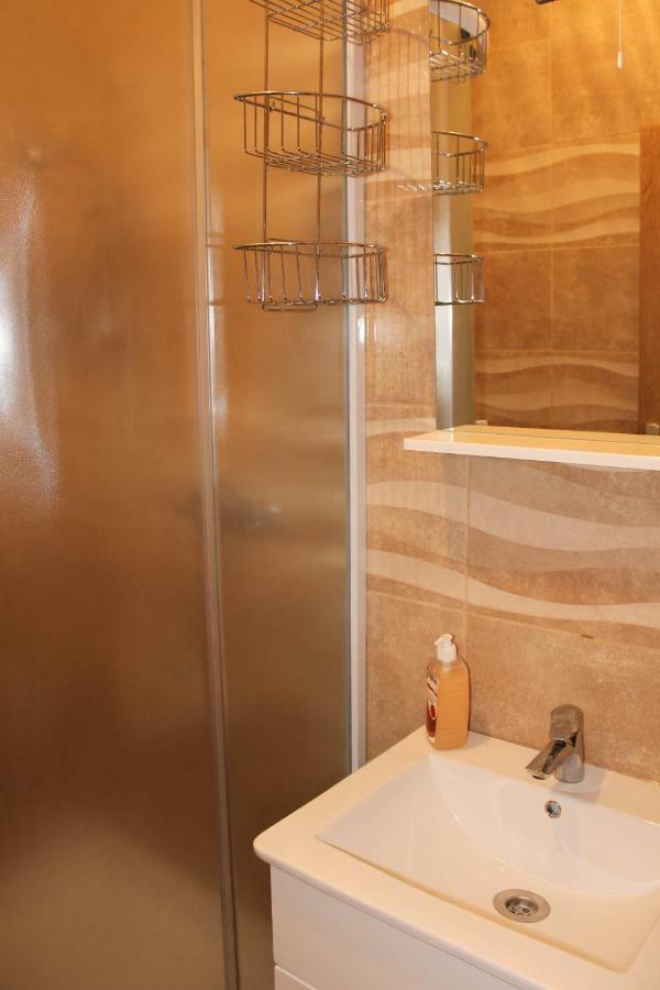 Apartment Ana 2 Sveti Filip i Jakov Zewnętrze zdjęcie