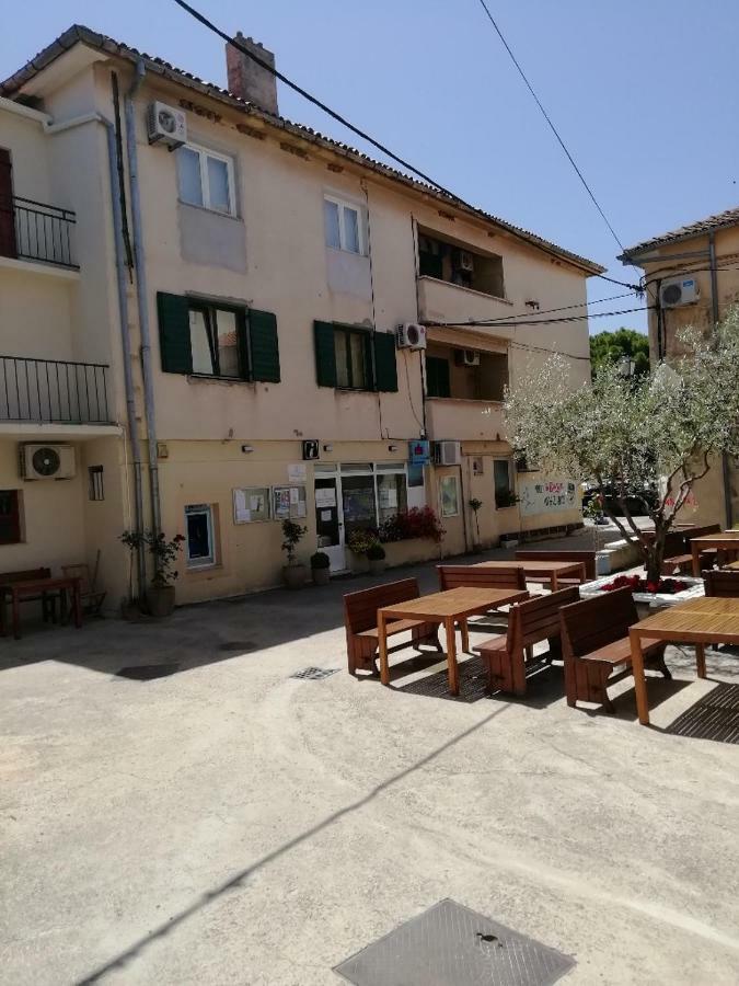 Apartment Ana 2 Sveti Filip i Jakov Zewnętrze zdjęcie
